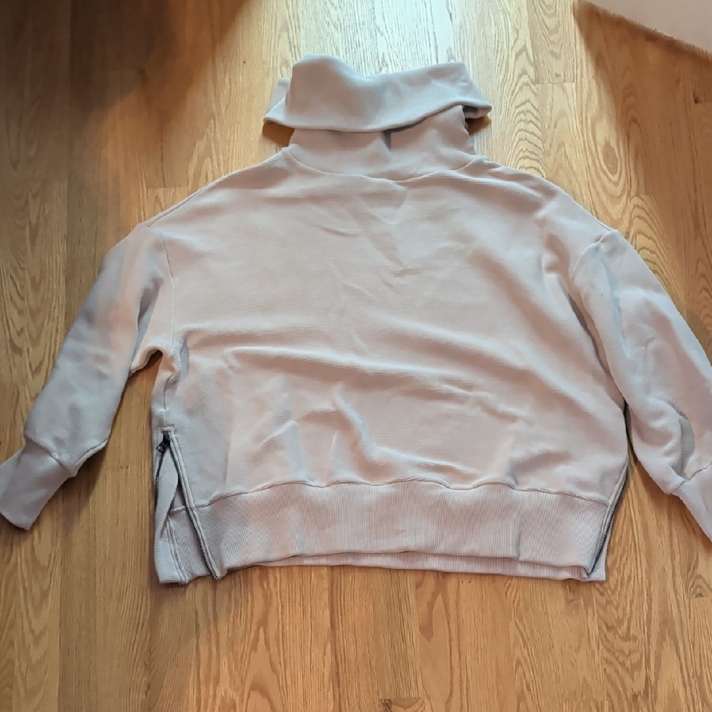 Varley Milton Turtleneck Zip-Side Pullover